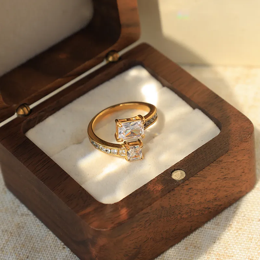 Zircon Ring