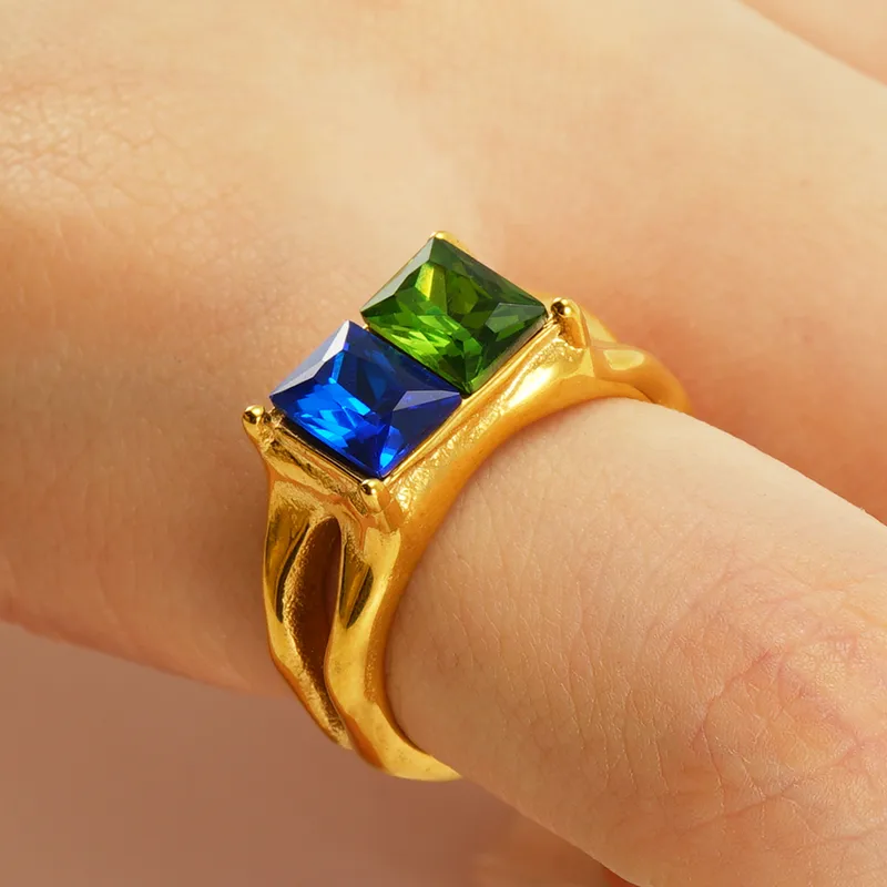 Green Blue Ring