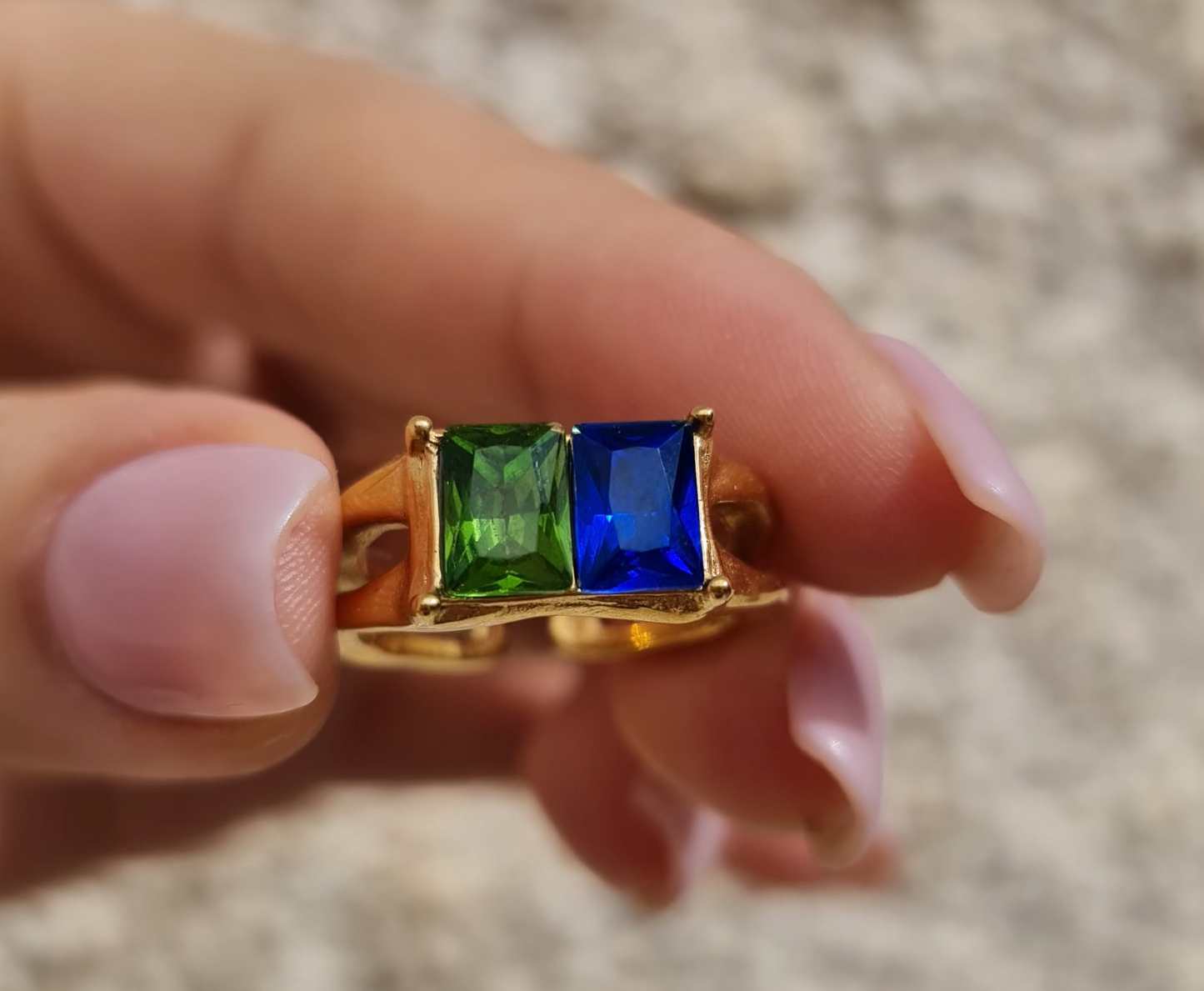 Green Blue Ring